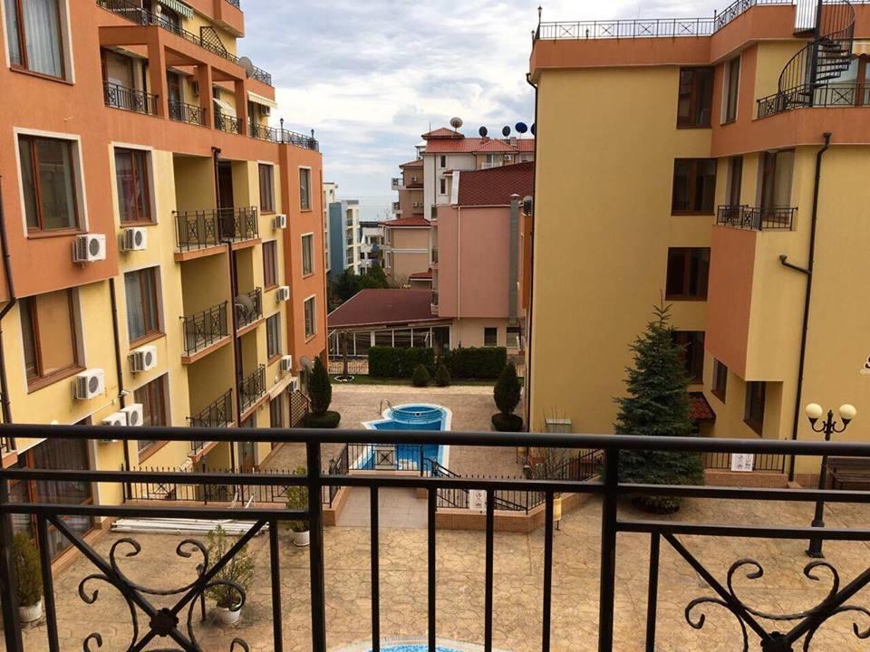 Siana 3 Suits Appartement Pomorie Buitenkant foto