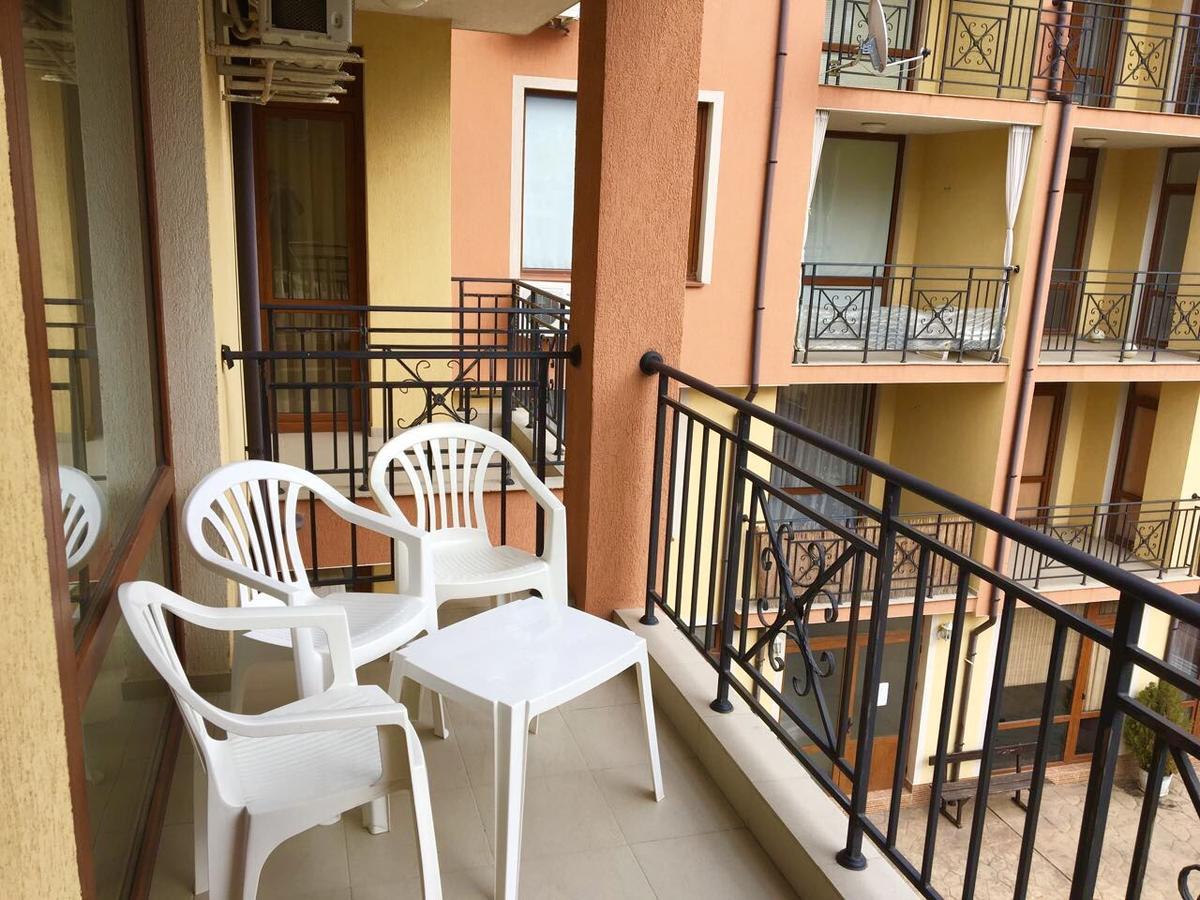 Siana 3 Suits Pomorie Buitenkant foto